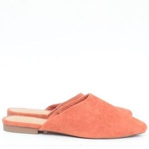 NWT Universal Thread Women's Rust Coral Slip-On Flats Closed Toe Mules
